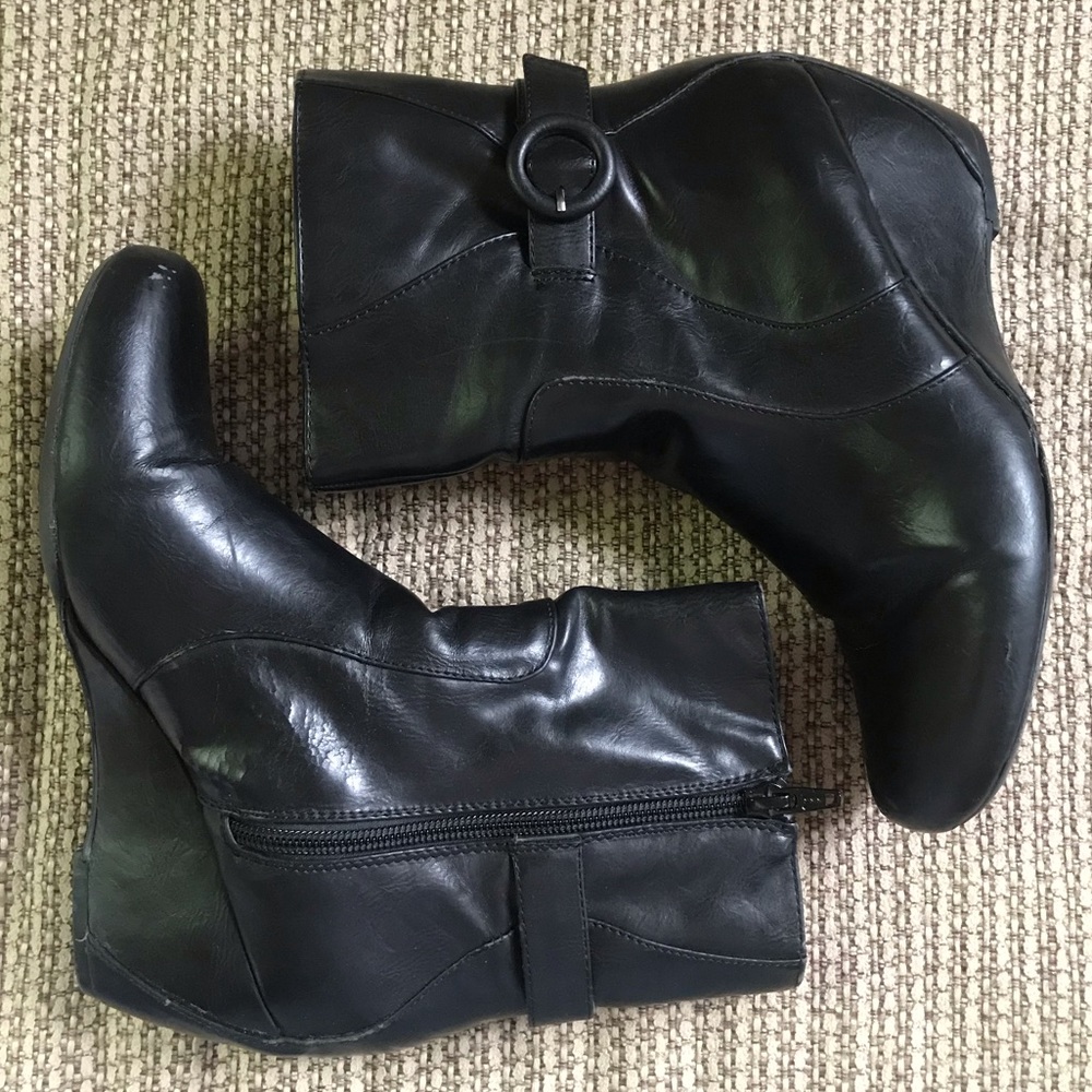 Natural Sole Vegan Leather Boots